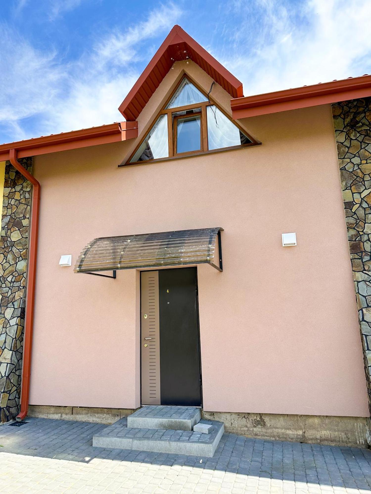 Na Pagorbi Lutsk Hotel Exterior photo